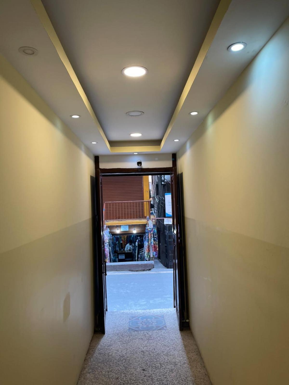Holy Land Hotel Nepal Катманду Екстериор снимка