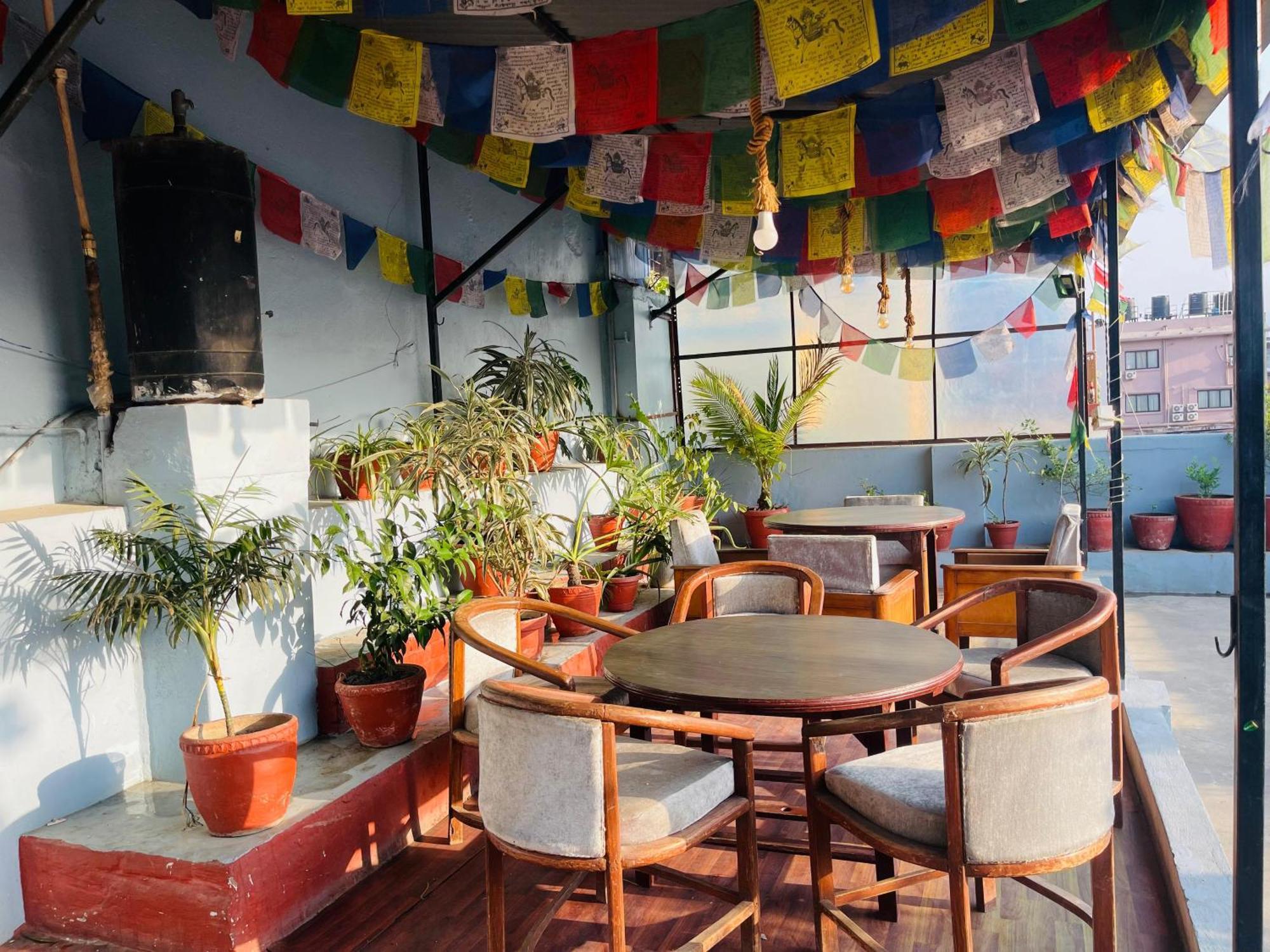 Holy Land Hotel Nepal Катманду Екстериор снимка