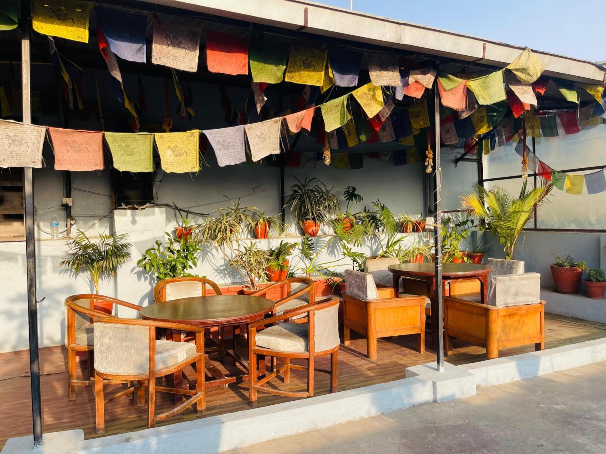 Holy Land Hotel Nepal Катманду Екстериор снимка